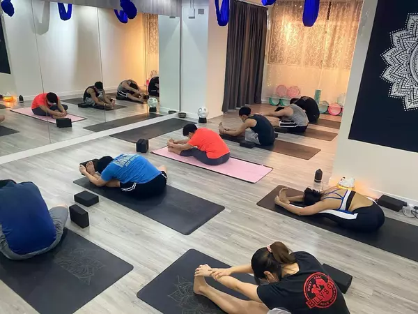 Tapas Yoga Hong Kong Yuen Long Yoga 一念瑜伽 元朗瑜伽 Class